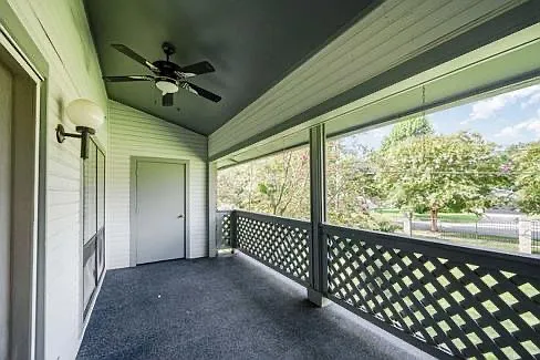 5828 Harris Grove Ln — Photo 11