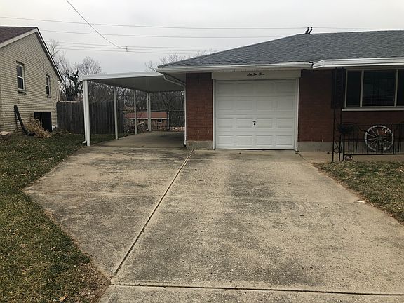 2nd image of 625 Cherry Blossom Dr