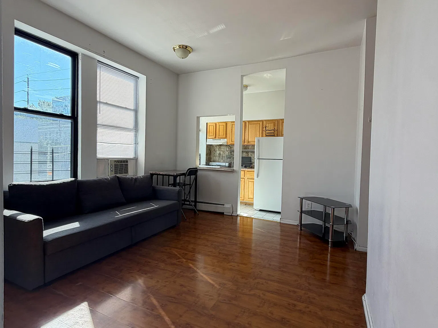 1 bed, 550 sqft, $2,000 — Photo 1