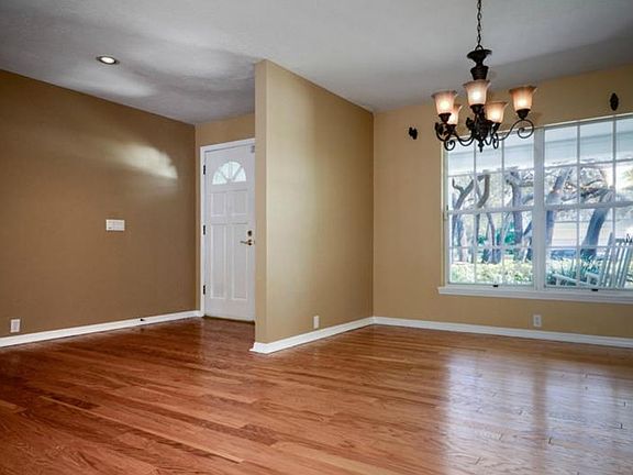 3rd image of 15906 Trevose Ln