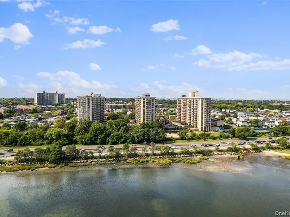 18-15 215th Street #2A, Bayside, NY 11360