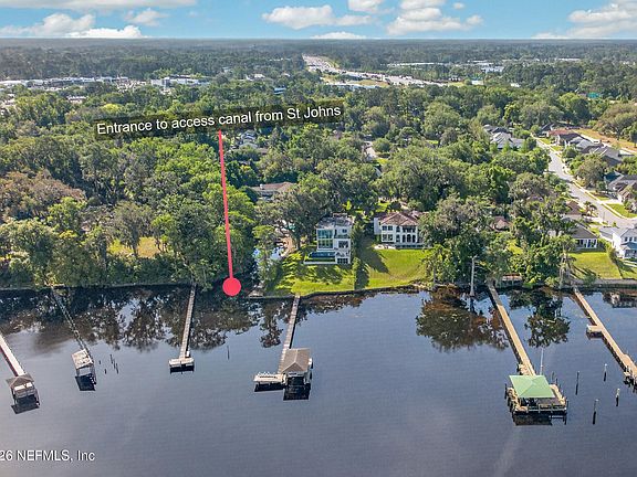 4th image of 10440 SYLVAN Lane W