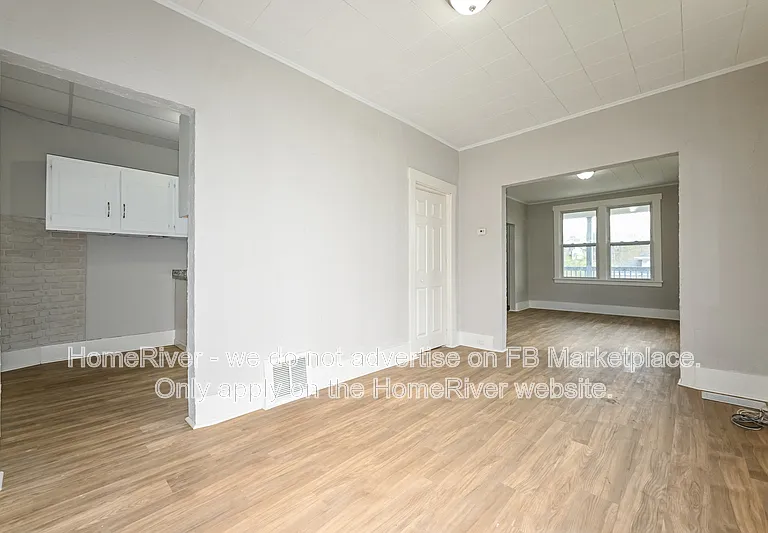 1170 Ridge Ave — Photo 5