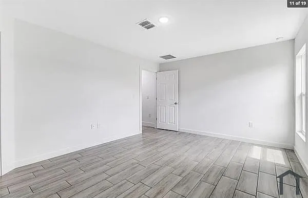 3 bed, 1409 sqft, $2,250 — Photo 2
