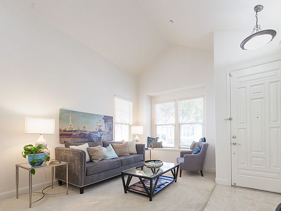 2nd image of 1183 Cherrybrooke Cmns