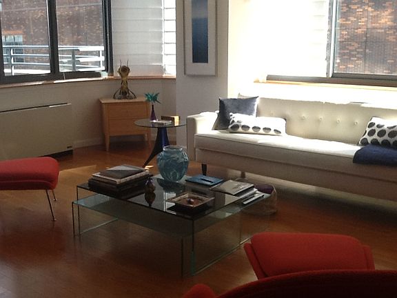 4th image of 2000 Broadway APT 7E