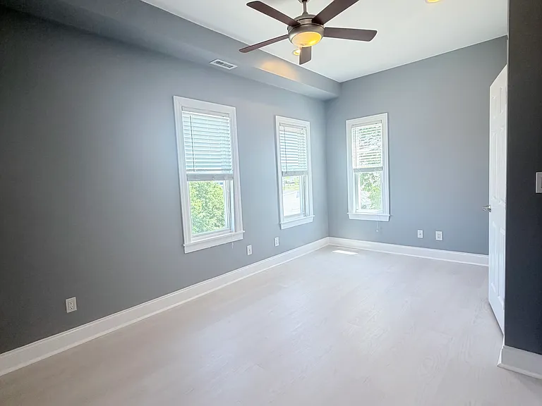 285 Crescent Ave #2 — Photo 15