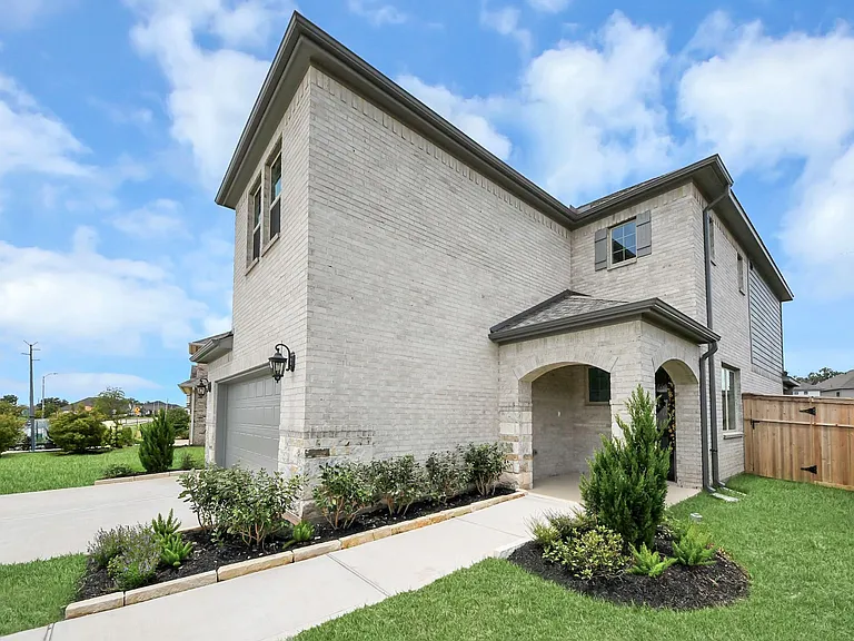 4042 Colony Ln — Photo 2