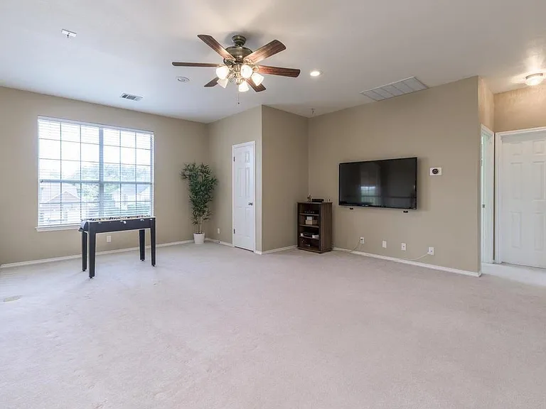 3404 Lyon Club Ct — Photo 12