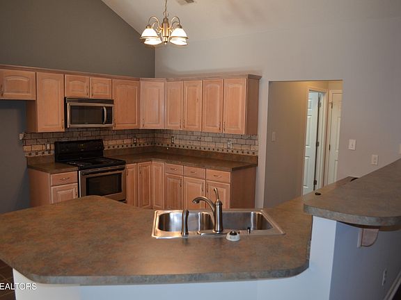 2nd image of 7000 High Alpine Ln