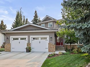 33 NW Sunset Cres, Okotoks, AB T1S 1P3