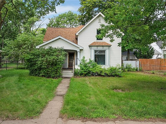 2nd image of 424 Putnam Street
