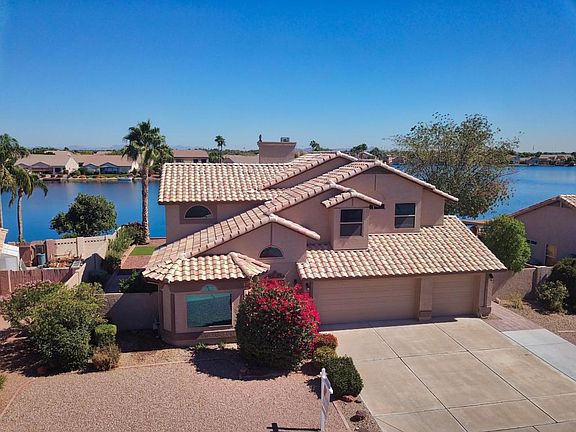 GORGEOUS WATERFRONT HOME