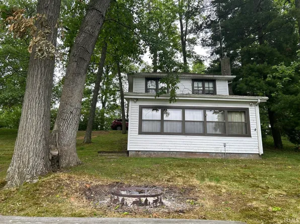 15844 Cook Lake Trl, Plymouth, IN 46563