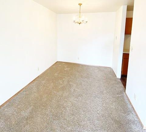 4th image of 100 N Lafayette Ave APT 101N