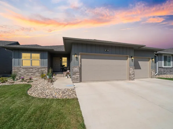 3616 E Sage Grass St, Sioux Falls, SD 57108