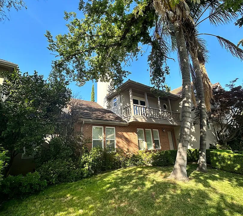 3636 Folsom Blvd