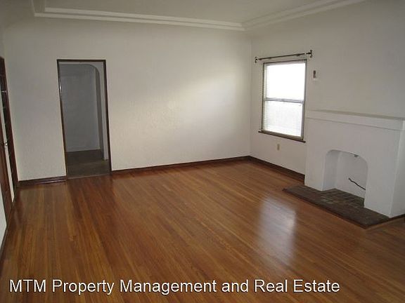 2nd image of 1918 29th St APT A