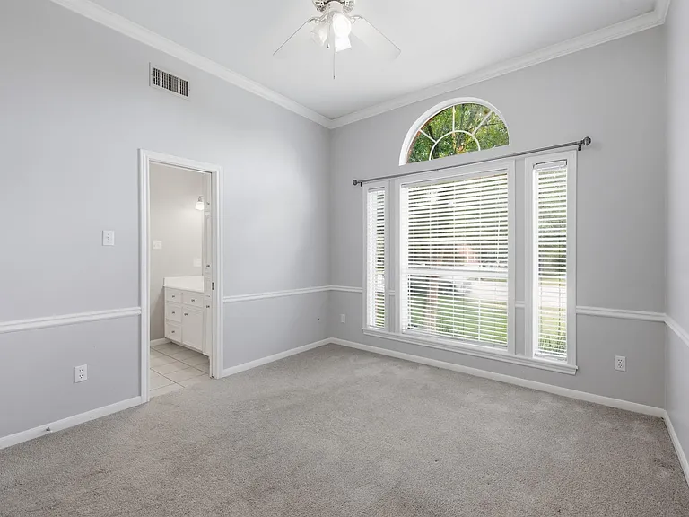 905 Winged Foot Dr — Photo 34