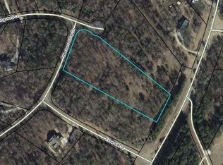 2 Westwood Bay Dr, Seneca, SC 29672