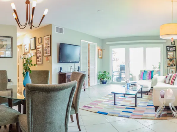 3020 NE 16th Ave APT 101, Oakland Park, FL 33334