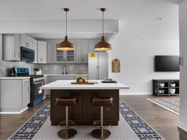 3604 Willett Avenue image 4 of 31