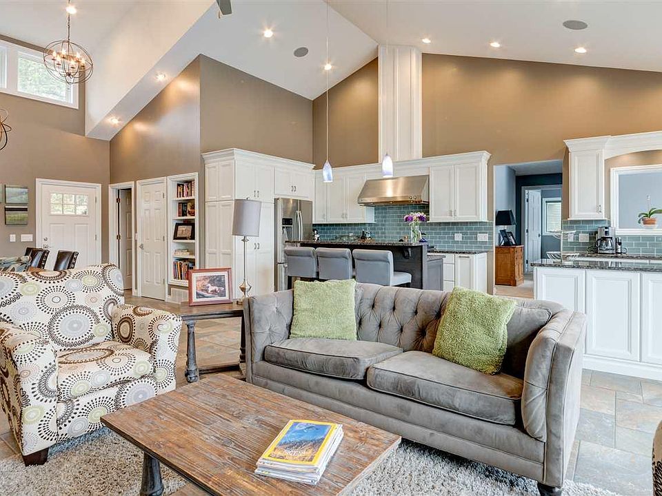 1st image of 2971 Crescent Shores Dr