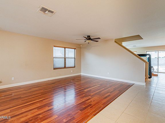 5th image of 549 W PRICKLY PEAR Drive
