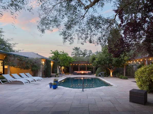 1471 Nut Tree Court, Sonoma, CA 95476