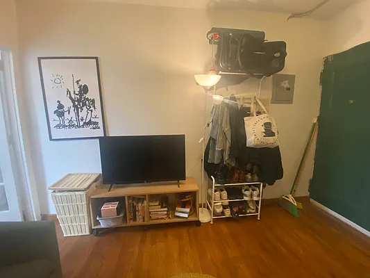 Rented by J Misrahi Realty Corp | media 19