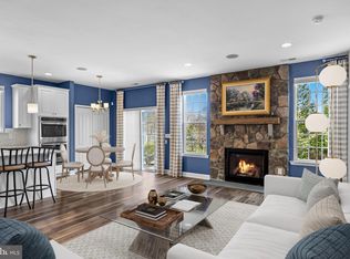 3 Montclaire Rd, Medford, NJ 08055