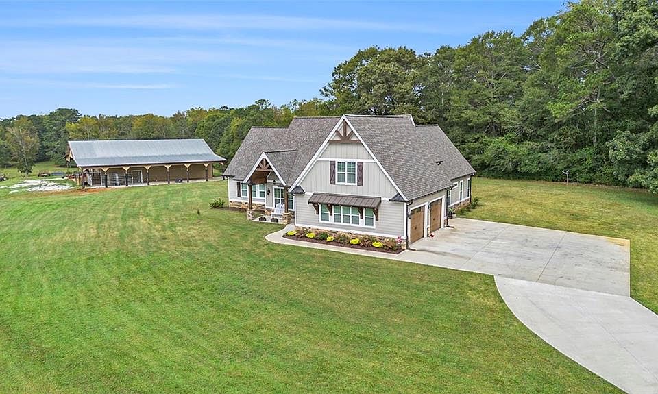 1st image of 533 Buffalo Creek Rd