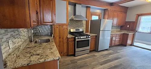 541 Bennington St #1 Photo 1