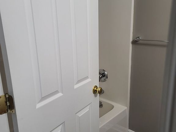 2nd image of 218 Crown Ct