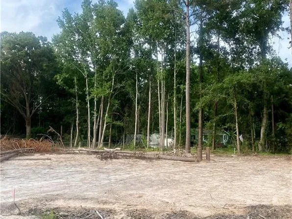 7407 Blythe Island Hwy, Brunswick, GA 31523