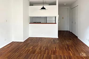 Rented by Fox Residential Group