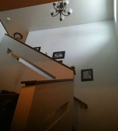 Two story entry way