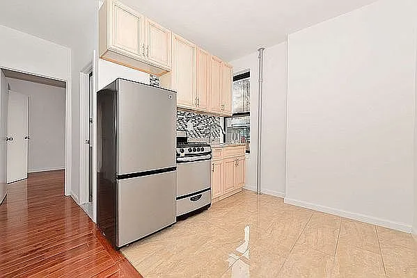 Rented by J Misrahi Realty Corp | media 20