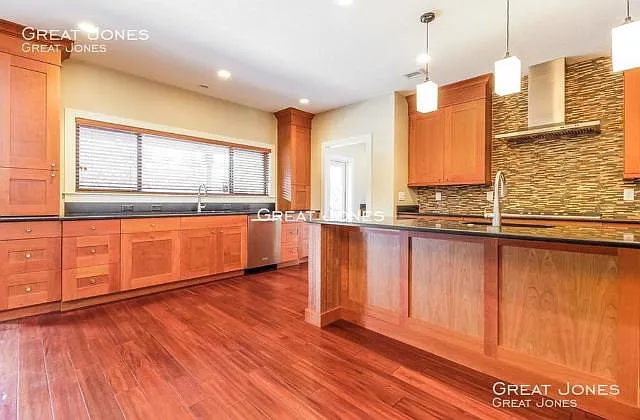 25 Hopkins Cir — Photo 9