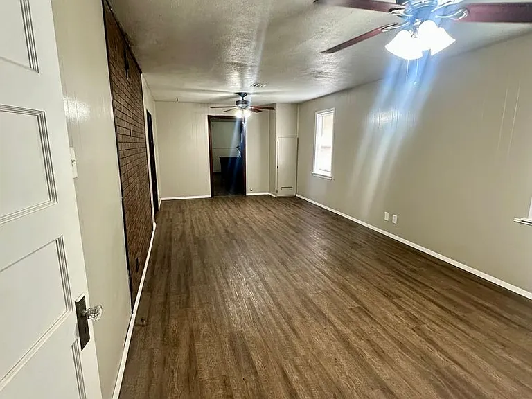 12541 County Road 3530 — Photo 4