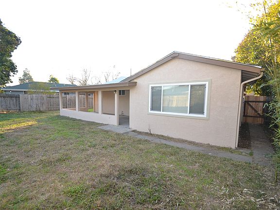 5th image of 7663 Manorside Dr