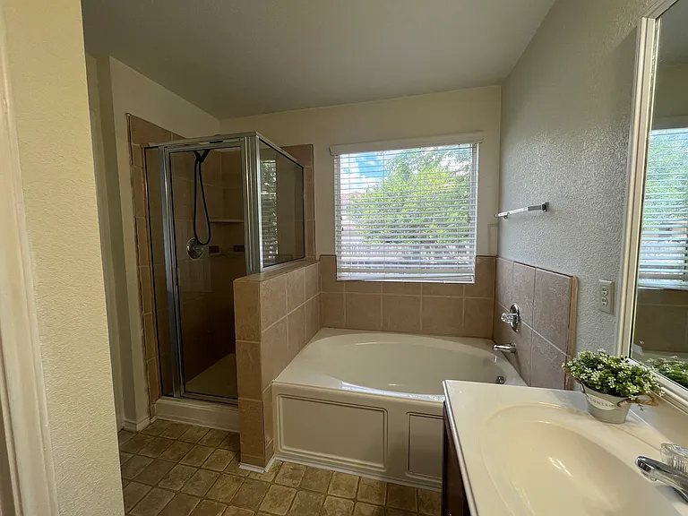 8803 Mainland Rdg — Photo 25