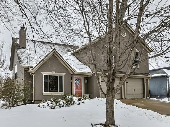 2nd image of 5782 Belmont Dr