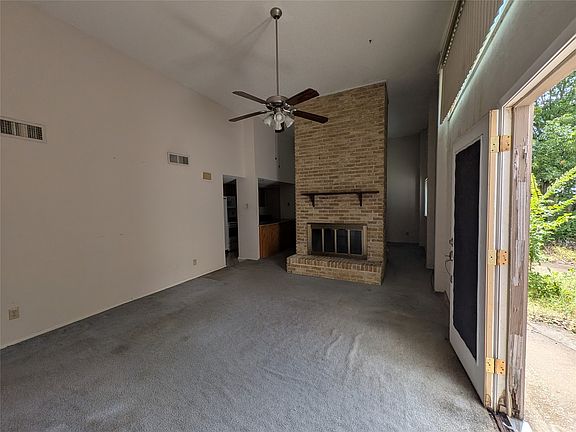 2nd image of 1865 Place One Ln