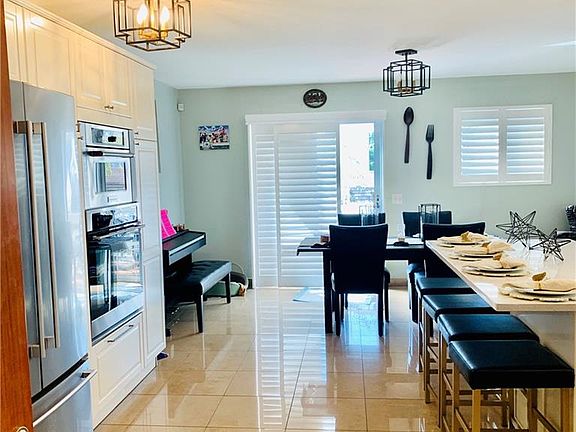5th image of 42 Bergen Beach Pl