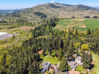 Nestle Way, Pleasant Hill, OR, 97455