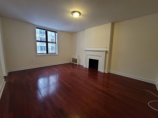 1st image of 265 W 81st St #4T