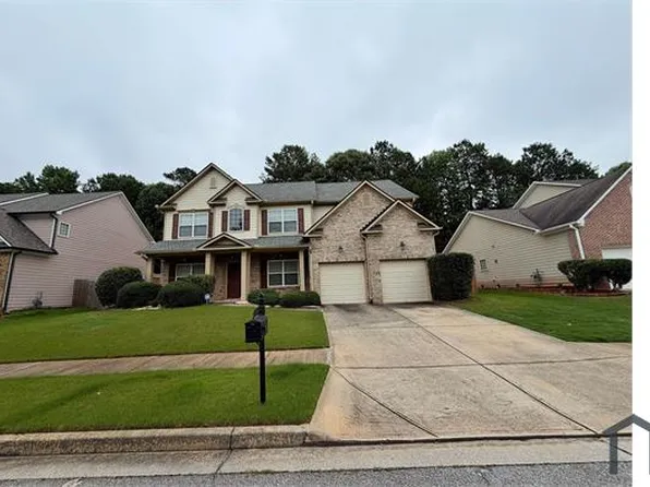 42 Rockridge Dr, Newnan, GA 30265