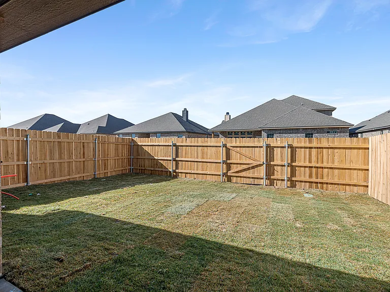 105 Paper Flower St — Photo 11