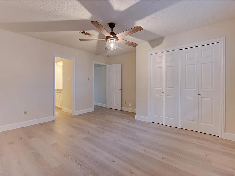 714 Last Arrow Dr — Photo 40